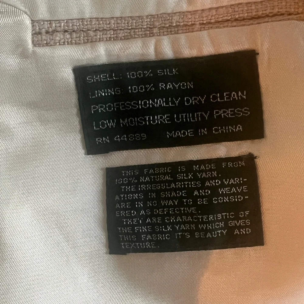 Men  silk suit jacket in like new condition